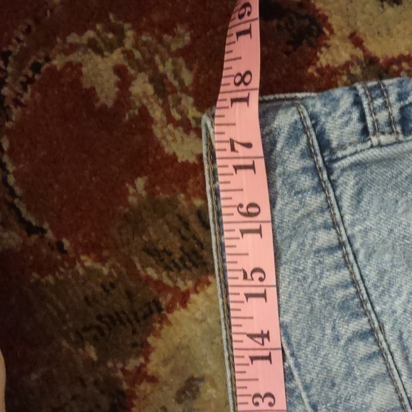 Cute Aeropostale Mom Jeans - Picture 7 of 10